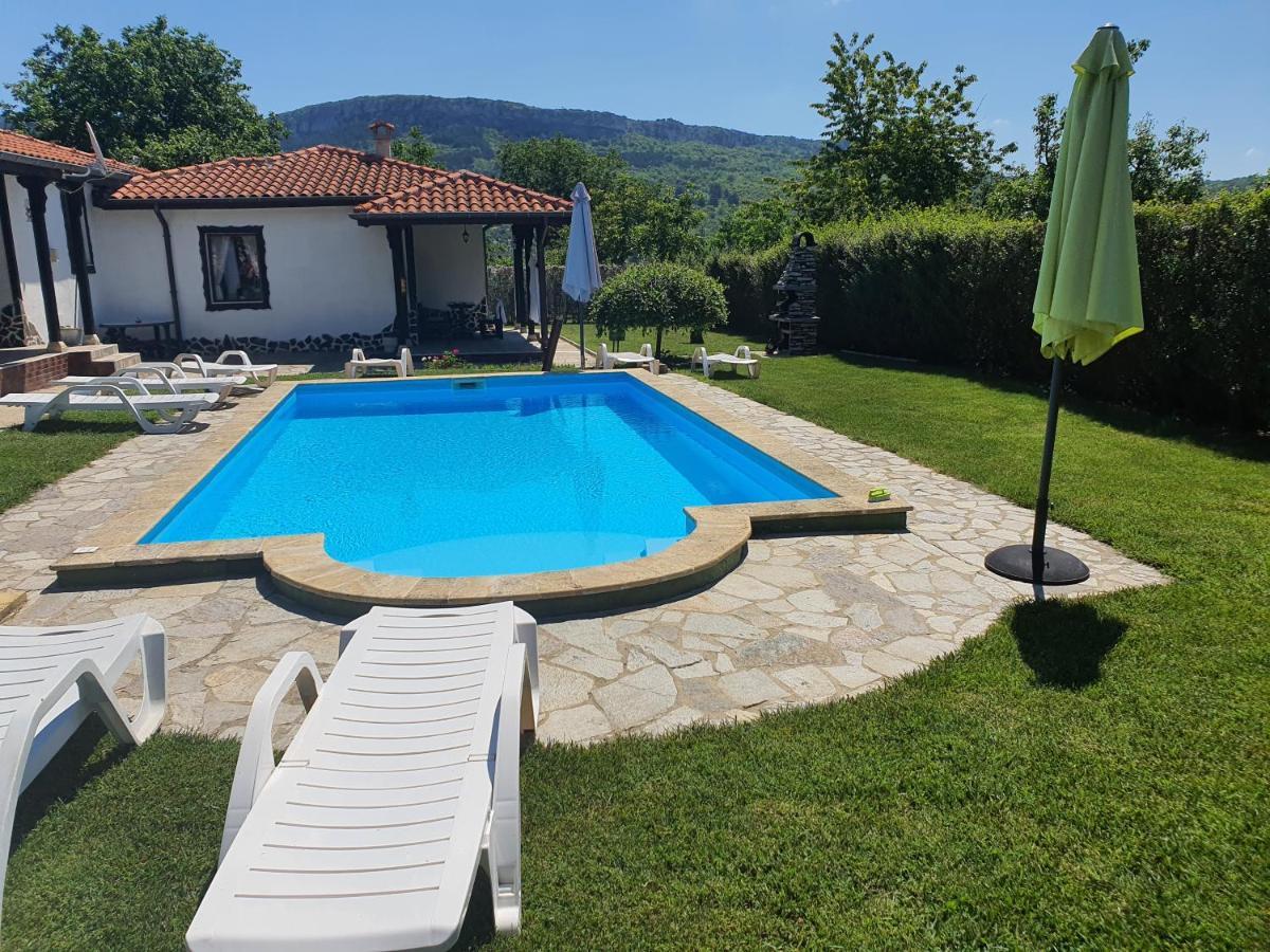 Madara Omaya Guest House מראה חיצוני תמונה